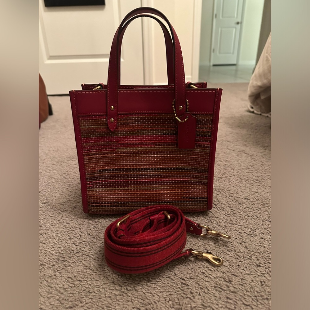Coach Upwoven Field Tote 22